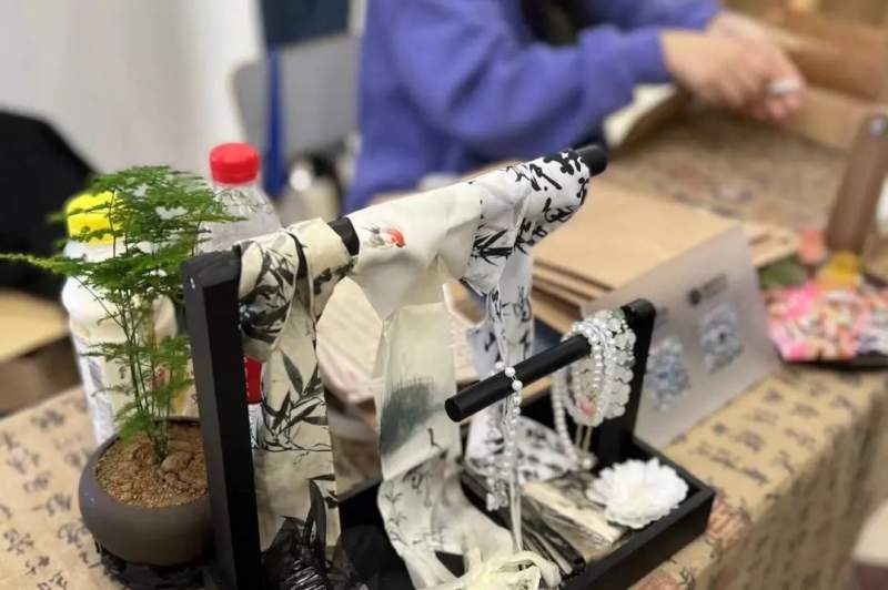 1713003227209989.jpg 640.jpg